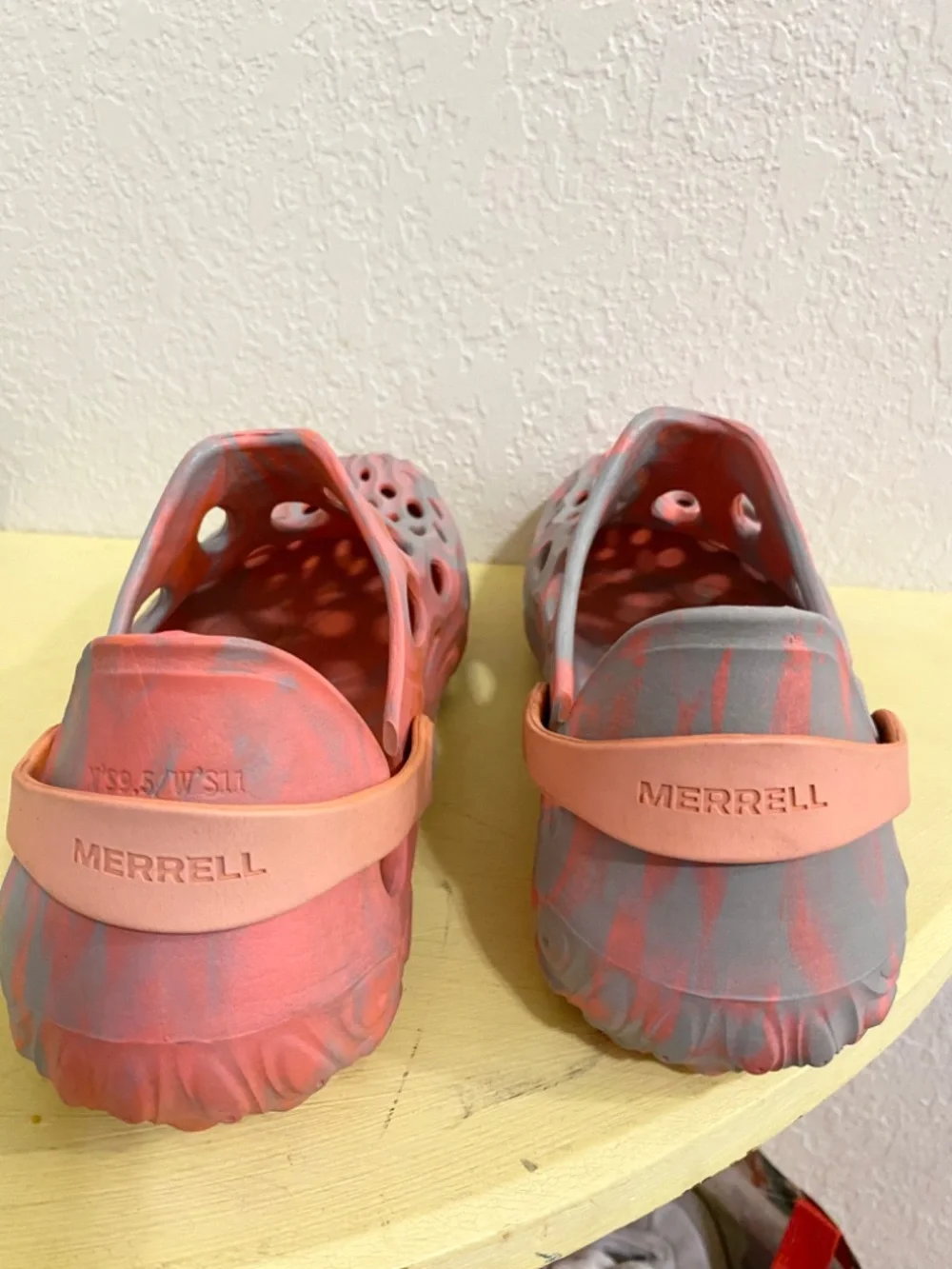 Merrell Size 11  Women’s Hydro Moc Orange  Sandals
